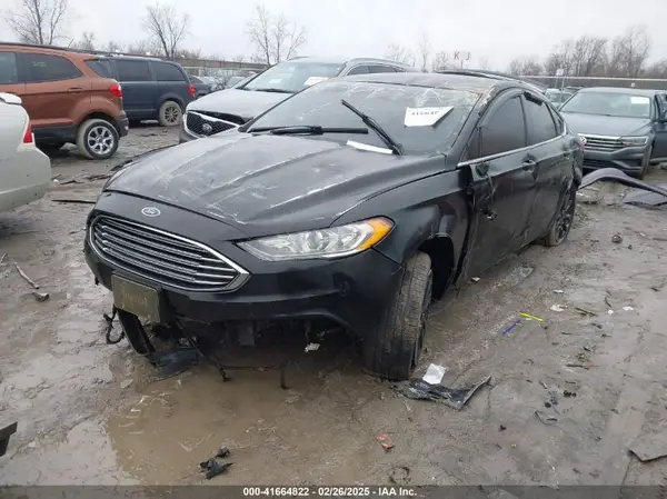 3FA6P0H7XHR404013 2017 FORD FUSION - Image 2