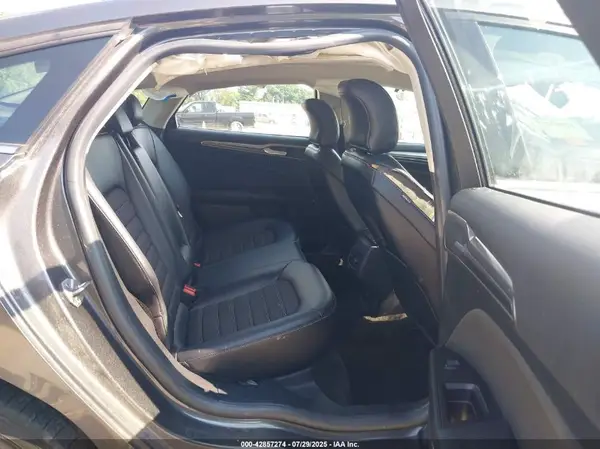 3FA6P0H7XHR406361 2017 FORD FUSION - Image 8