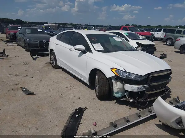 3FA6P0H7XHR406716 2017 FORD FUSION - Image 1