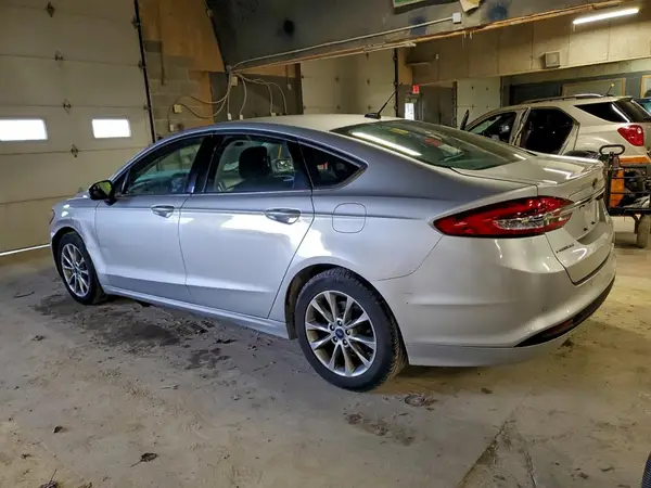 3FA6P0H7XHR412564 2017 FORD FUSION - Image 2