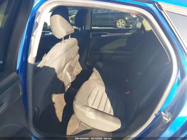 3FA6P0H7XJR106776 2018 FORD FUSION - Image 8