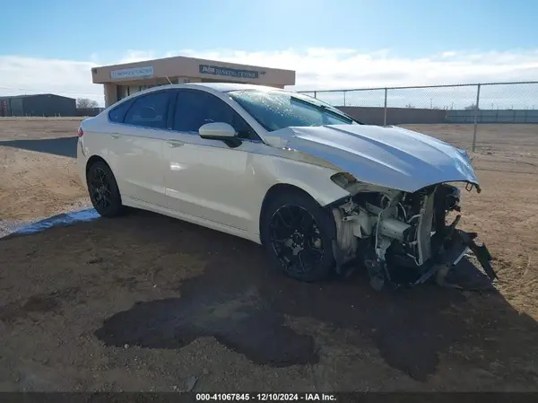 3FA6P0H7XJR109564 2018 FORD FUSION - Image 1