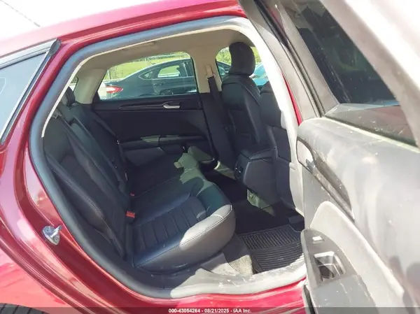 3FA6P0H7XJR109838 2018 FORD FUSION - Image 8