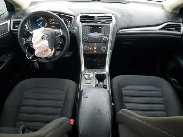 3FA6P0H7XJR109855 2018 FORD FUSION - Image 8