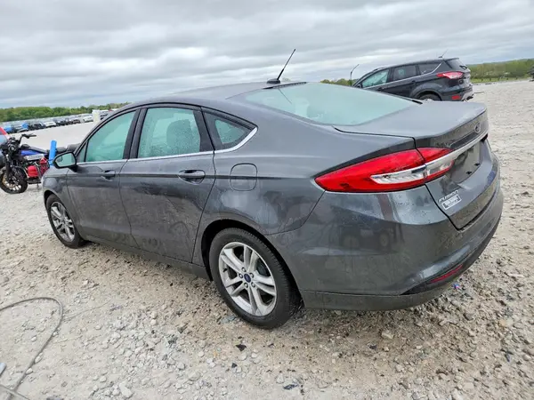 3FA6P0H7XJR111735 2018 FORD FUSION - Image 2