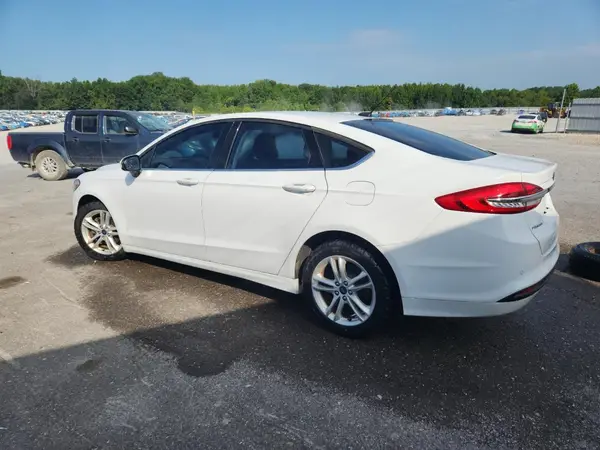3FA6P0H7XJR113159 2018 FORD FUSION - Image 2