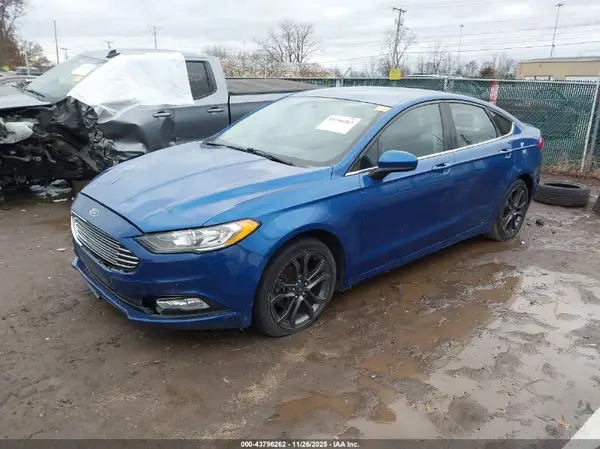 3FA6P0H7XJR114196 2018 FORD FUSION - Image 2