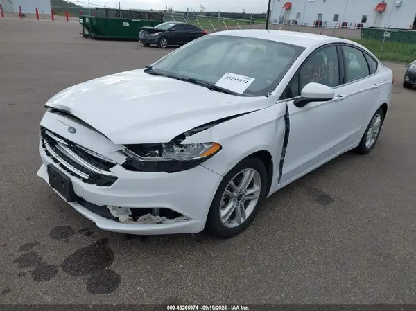 3FA6P0H7XJR133525 2018 FORD FUSION - Image 2
