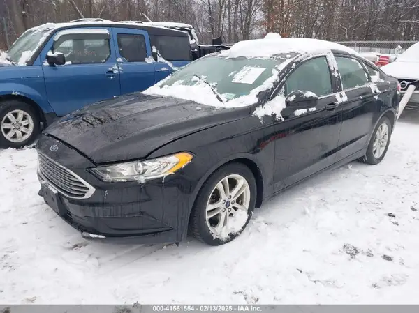 3FA6P0H7XJR135257 2018 FORD FUSION - Image 2