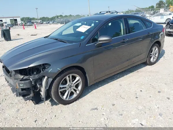 3FA6P0H7XJR140328 2018 FORD FUSION - Image 2