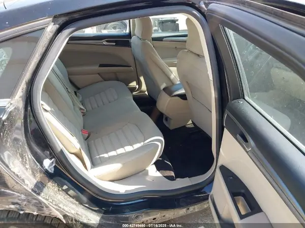 3FA6P0H7XJR156089 2018 FORD FUSION - Image 8