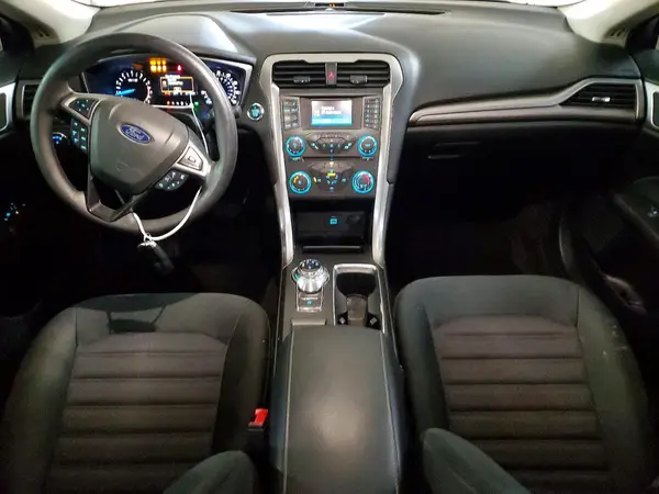 3FA6P0H7XJR159557 2018 FORD FUSION - Image 8