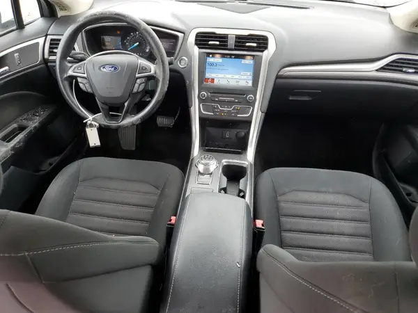 3FA6P0H7XJR171062 2018 FORD FUSION - Image 8