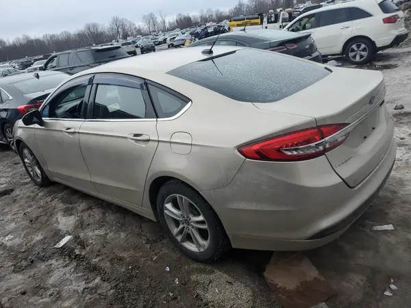 3FA6P0H7XJR174222 2018 FORD FUSION - Image 2
