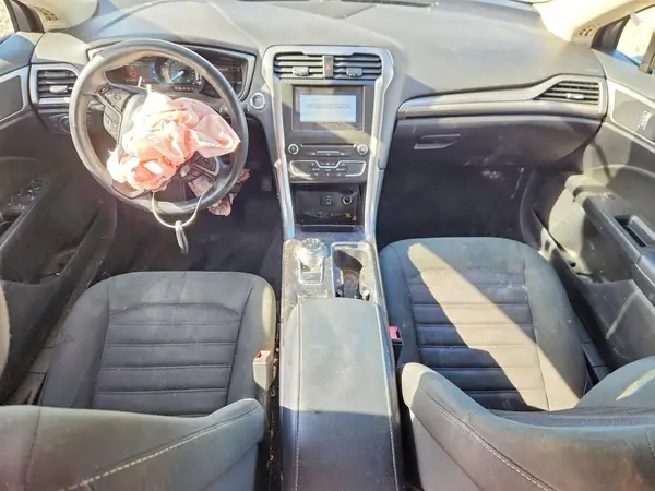 3FA6P0H7XJR174513 2018 FORD FUSION - Image 8
