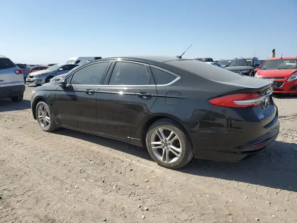 3FA6P0H7XJR178240 2018 FORD FUSION - Image 2