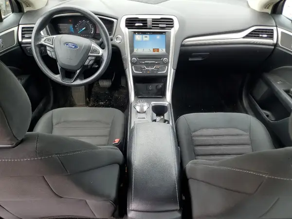 3FA6P0H7XJR185947 2018 FORD FUSION - Image 8