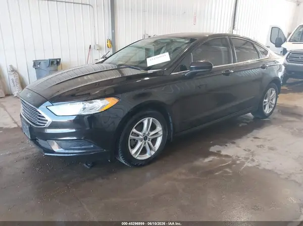 3FA6P0H7XJR186855 2018 FORD FUSION - Image 2