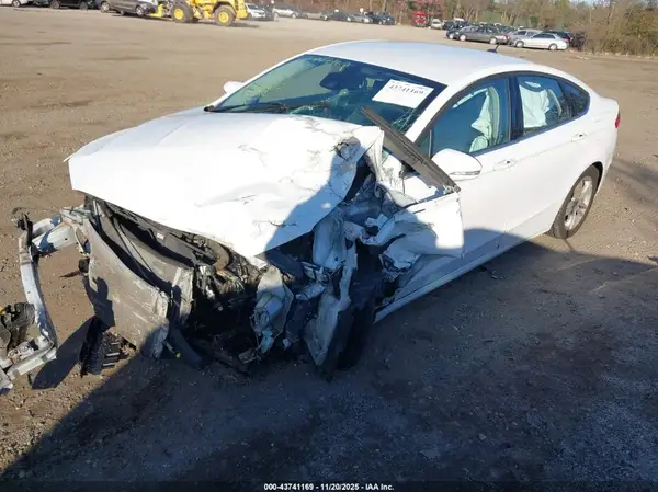 3FA6P0H7XJR188685 2018 FORD FUSION - Image 2