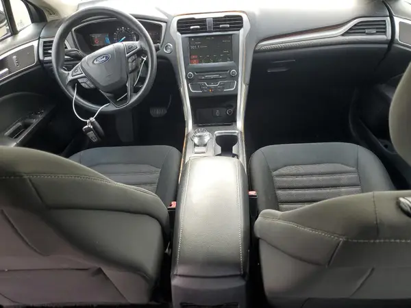 3FA6P0H7XJR188833 2018 FORD FUSION - Image 8