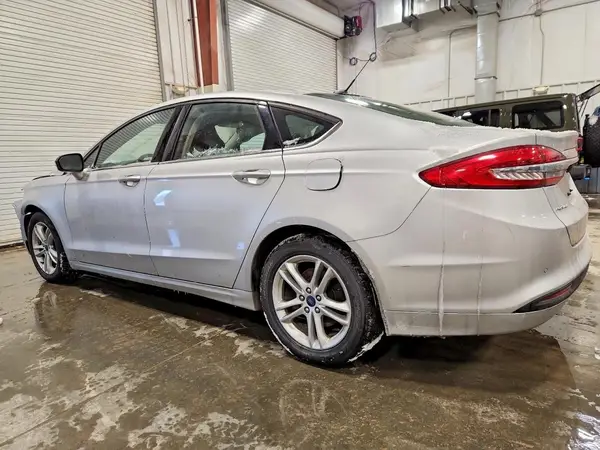 3FA6P0H7XJR189268 2018 FORD FUSION - Image 2