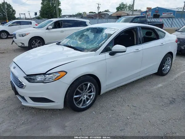 3FA6P0H7XJR190467 2018 FORD FUSION - Image 2