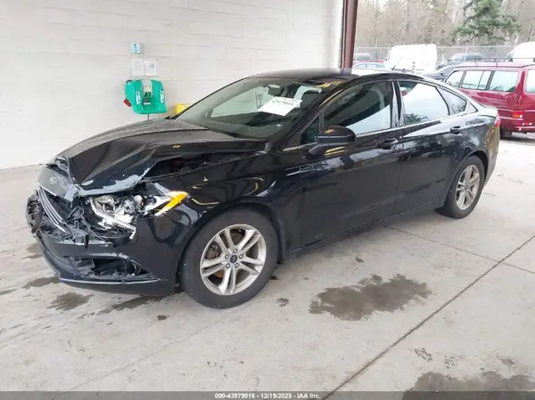 3FA6P0H7XJR250781 2018 FORD FUSION - Image 2