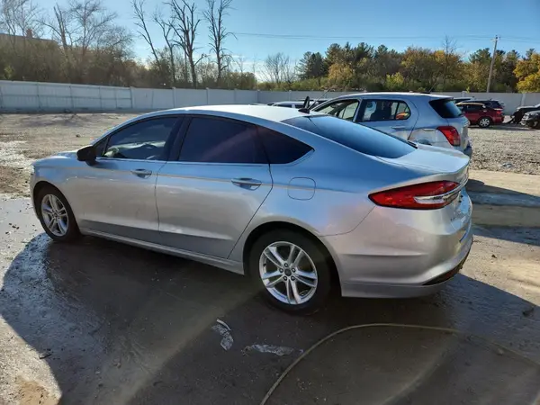 3FA6P0H7XJR270903 2018 FORD FUSION - Image 2