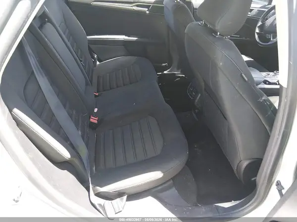 3FA6P0H7XJR273493 2018 FORD FUSION - Image 8