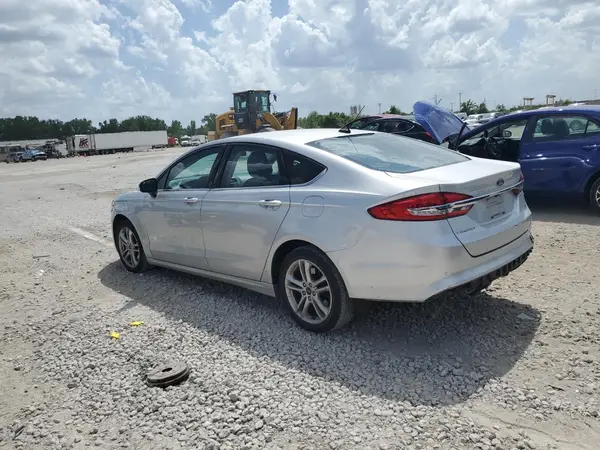 3FA6P0H7XJR285966 2018 FORD FUSION - Image 2