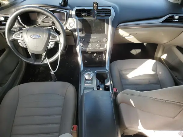 3FA6P0H7XKR218981 2019 FORD FUSION - Image 8