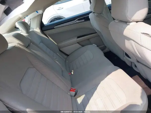 3FA6P0H7XLR139229 2020 FORD FUSION - Image 8