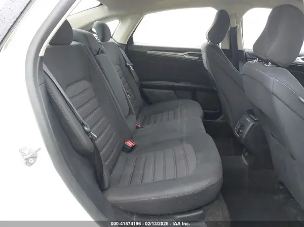 3FA6P0H7XLR155737 2020 FORD FUSION - Image 8