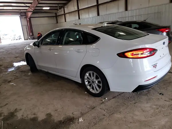 3FA6P0H7XLR240058 2020 FORD FUSION - Image 2