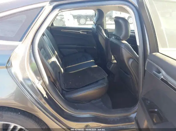 3FA6P0H90GR123306 2016 FORD FUSION - Image 8