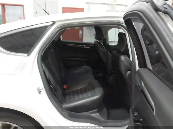 3FA6P0H90GR194232 2016 FORD FUSION - Image 8