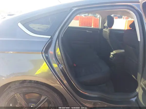 3FA6P0H90GR214429 2016 FORD FUSION - Image 8