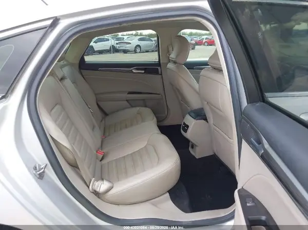 3FA6P0H90HR200497 2017 FORD FUSION - Image 8
