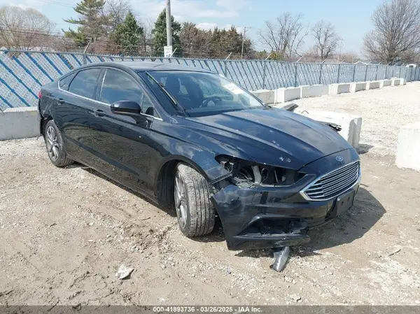 3FA6P0H90HR253779 2017 FORD FUSION - Image 1