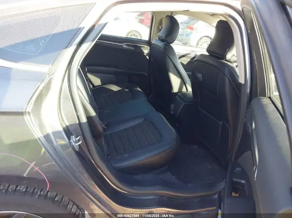 3FA6P0H90HR271490 2017 FORD FUSION - Image 8