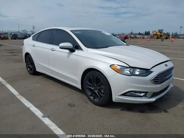 3FA6P0H90JR181066 2018 FORD FUSION - Image 1
