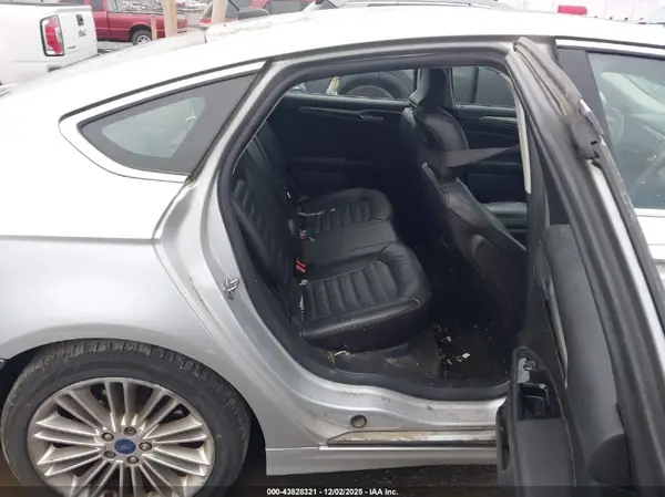 3FA6P0H91GR155925 2016 FORD FUSION - Image 8