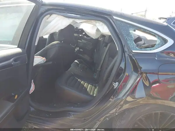3FA6P0H91GR378093 2016 FORD FUSION - Image 8