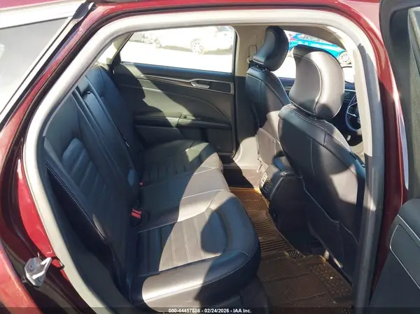 3FA6P0H91HR142237 2017 FORD FUSION - Image 8