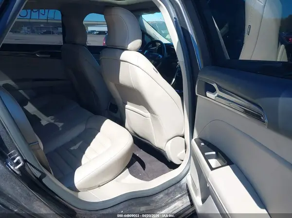 3FA6P0H91HR157532 2017 FORD FUSION - Image 8