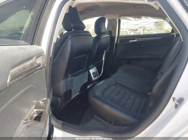 3FA6P0H91HR200668 2017 FORD FUSION - Image 8