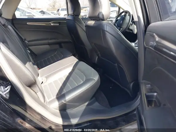 3FA6P0H91HR263575 2017 FORD FUSION - Image 8