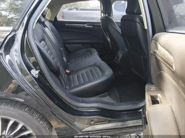 3FA6P0H91HR401969 2017 FORD FUSION - Image 8