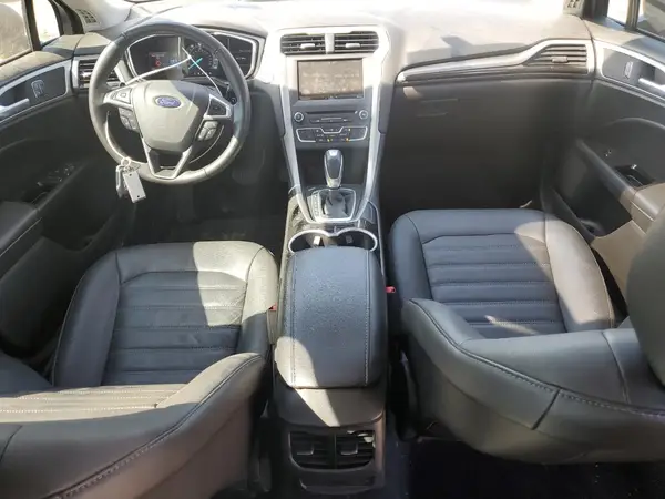 3FA6P0H92GR184415 2016 FORD FUSION - Image 8