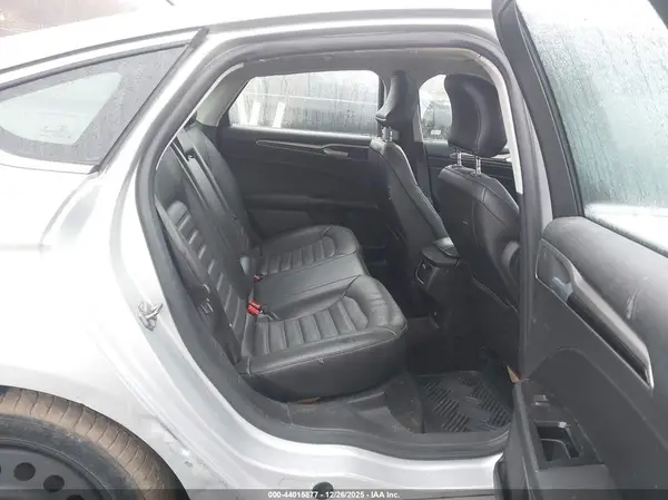 3FA6P0H92GR252552 2016 FORD FUSION - Image 8